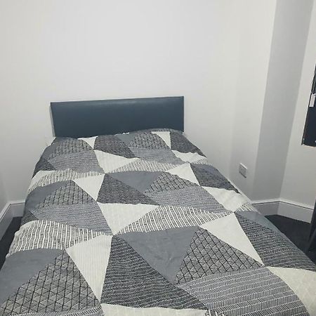 Coventry Elite House Aparthotel Екстериор снимка