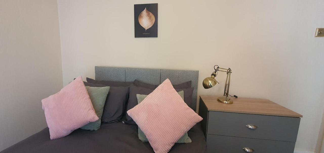 Coventry Elite House Aparthotel Екстериор снимка
