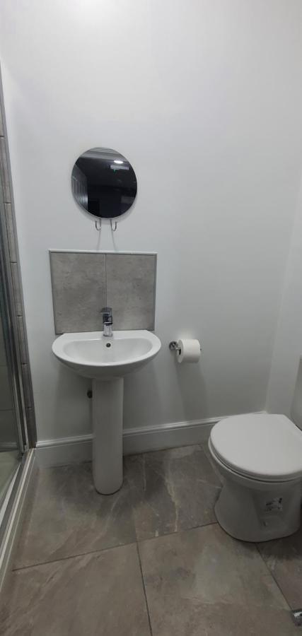 Coventry Elite House Aparthotel Екстериор снимка