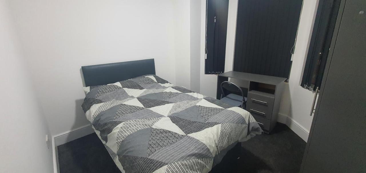 Coventry Elite House Aparthotel Екстериор снимка
