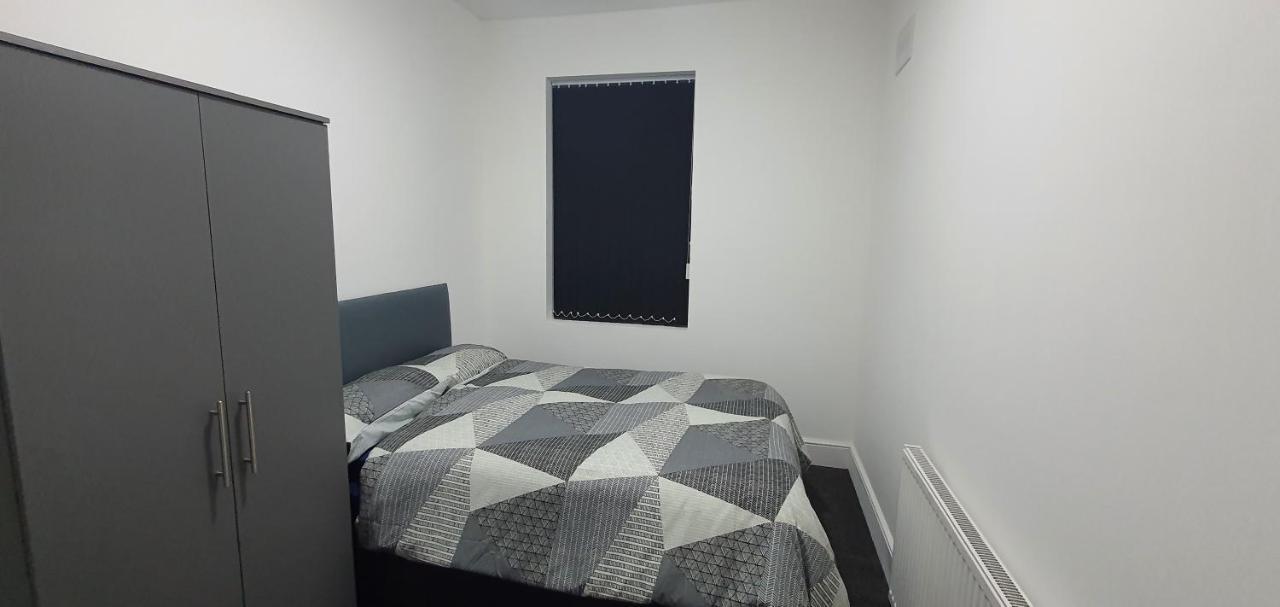 Coventry Elite House Aparthotel Екстериор снимка
